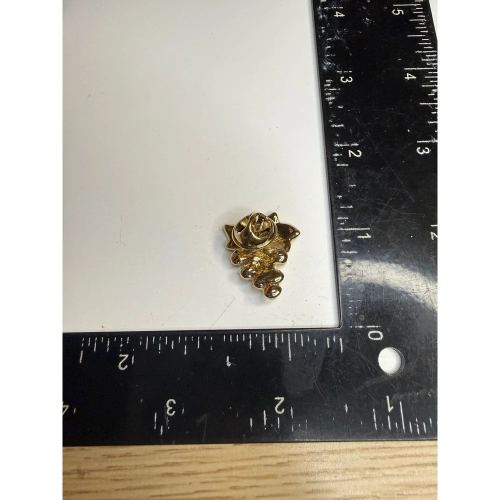 Gold Tone Faux Pearl Rhinestone Grape Cluster Lapel Pin Brooch Fruit Jewelry